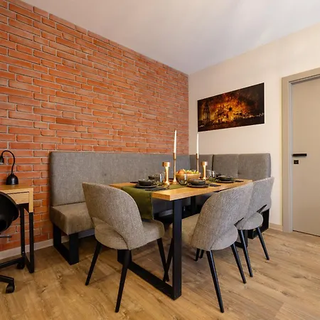 Διαμέρισμα Cracow Wita Stwosza Premium *